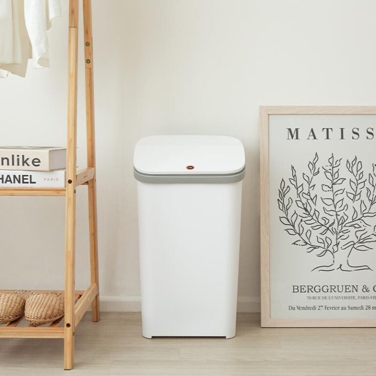 [추천 상품] 릴리원터치 휴지통 20L 정보 후기??